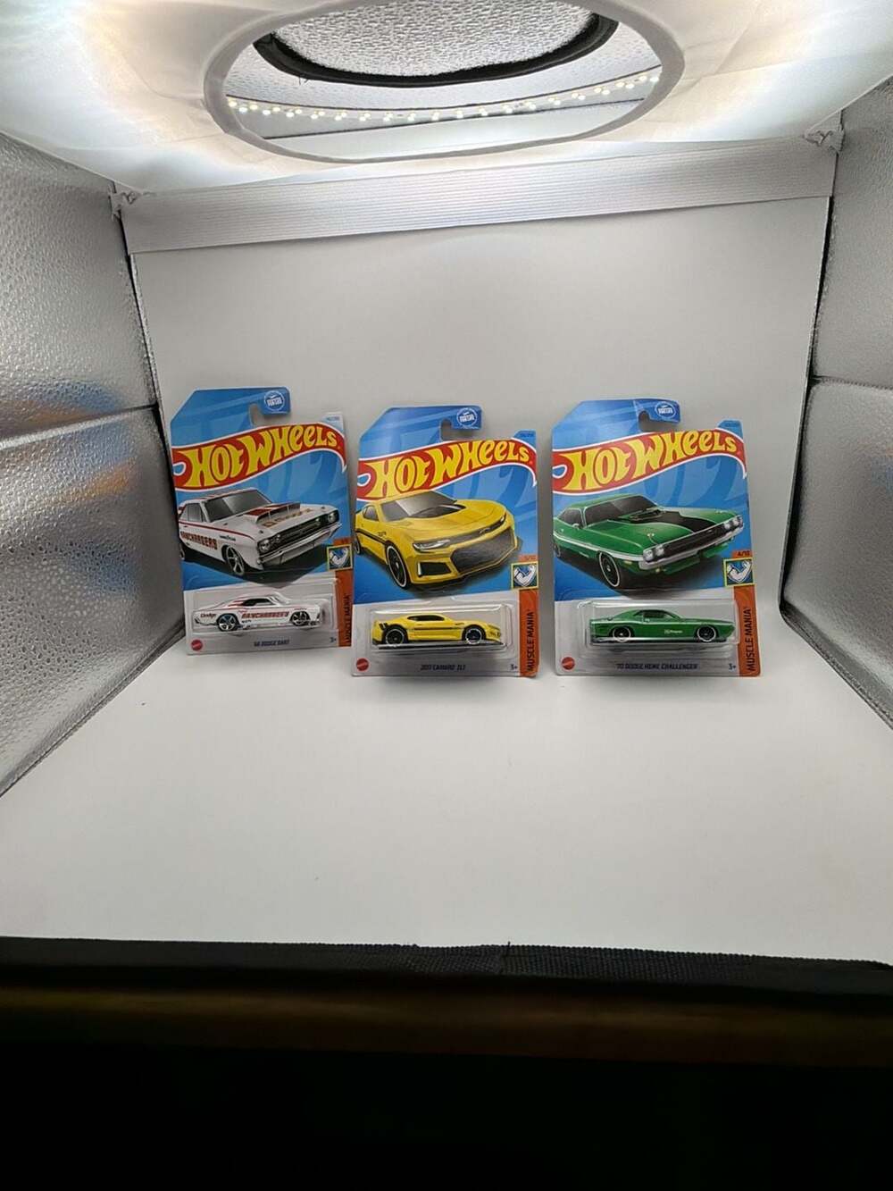 Hot Wheels Muscle Mania 3-Car Bundle: '68 Dodge Dart, 2017 Camaro ZL1, '70 Dodge